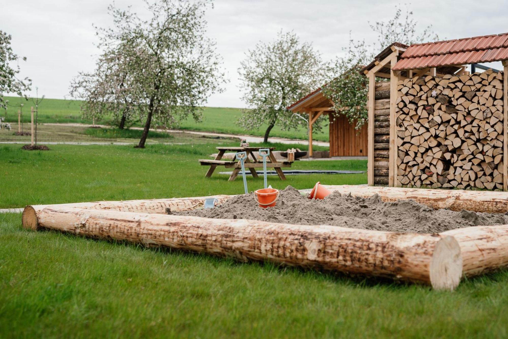 Raschbrunnenhof - Oekolandbau & Erholung Apartman Haunsheim Kültér fotó